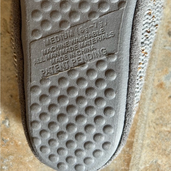 AEROSOLES SLIPPERS  (NWOT) - Picture 6 of 7